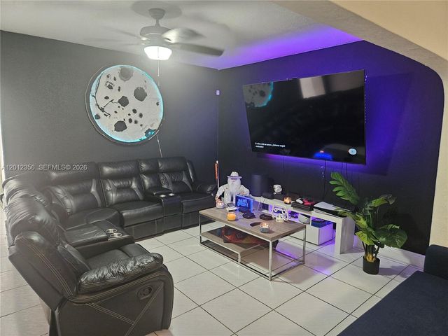 2231 NW 4th Ter, Miami, FL 33125