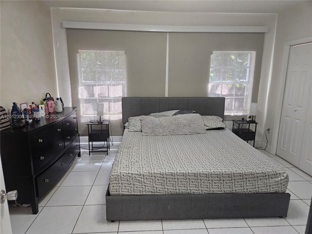 2231 NW 4th Ter, Miami, FL 33125