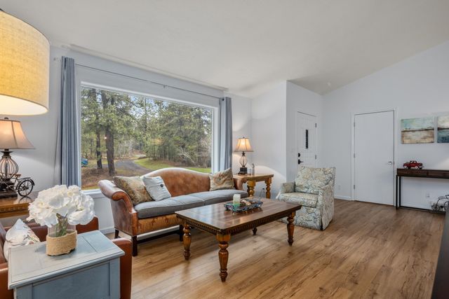 16309 S Cheney Spokane Rd, Cheney, WA 99004