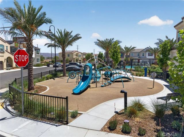 26562 Brightstone Drive, Menifee, CA 92585
