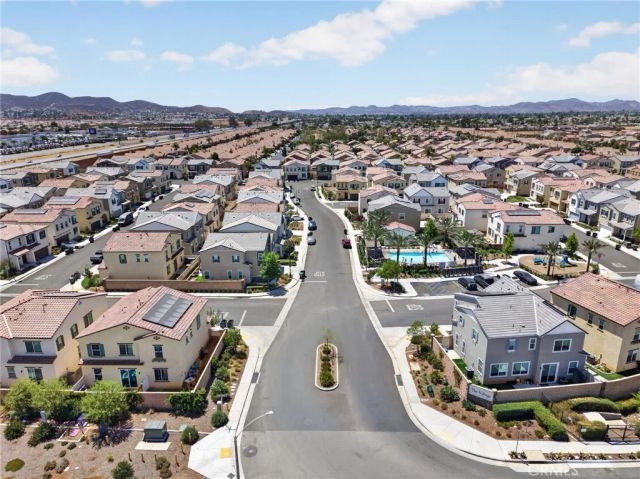 26562 Brightstone Drive, Menifee, CA 92585