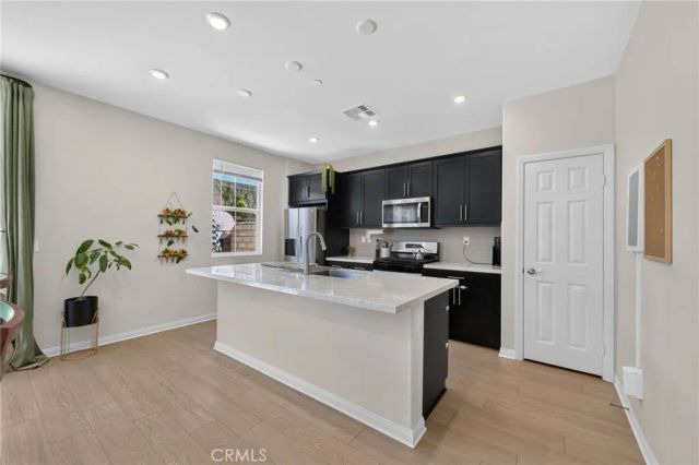 26562 Brightstone Drive, Menifee, CA 92585