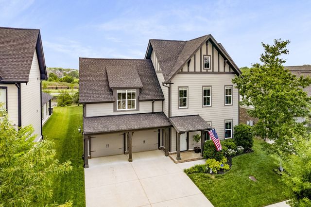 4001 Ryecroft Ln, Franklin, TN 37064