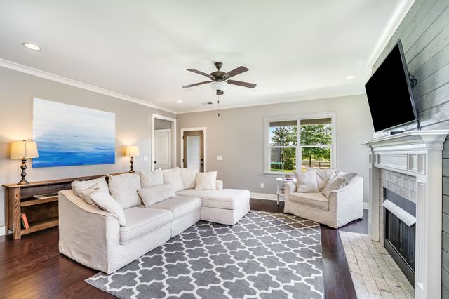 4001 Ryecroft Ln, Franklin, TN 37064