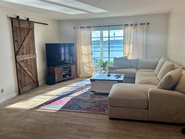 1501 SW 134th Way Unit 304, Pembroke Pines, FL 33027