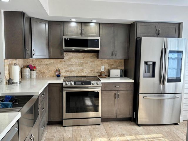 1501 SW 134th Way Unit 304, Pembroke Pines, FL 33027