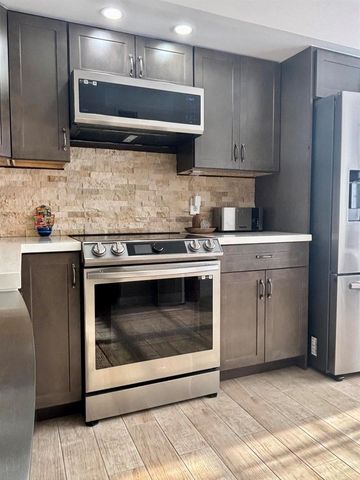1501 SW 134th Way Unit 304, Pembroke Pines, FL 33027