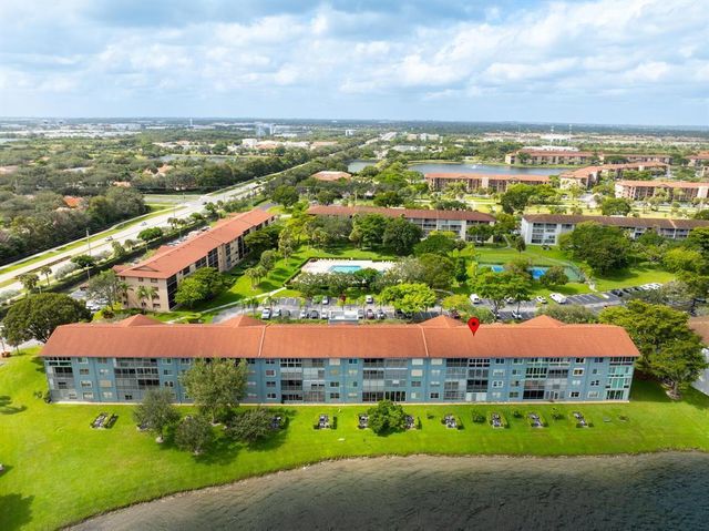 1501 SW 134th Way Unit 304, Pembroke Pines, FL 33027