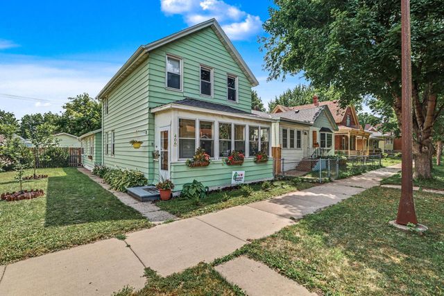 406 Superior Street, Saint Paul, MN 55102
