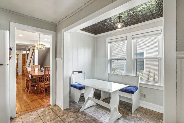 406 Superior Street, Saint Paul, MN 55102