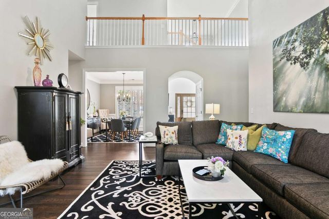 87 Country Club Court, Hiram, GA 30141