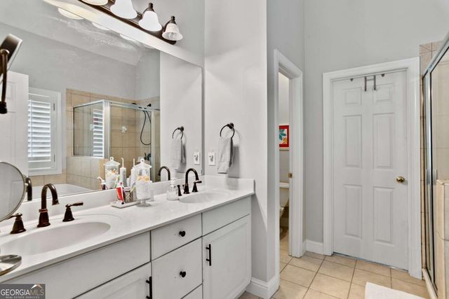 87 Country Club Court, Hiram, GA 30141