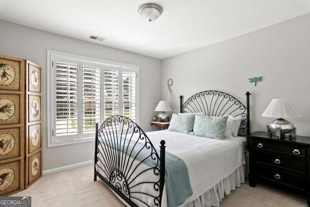 87 Country Club Court, Hiram, GA 30141