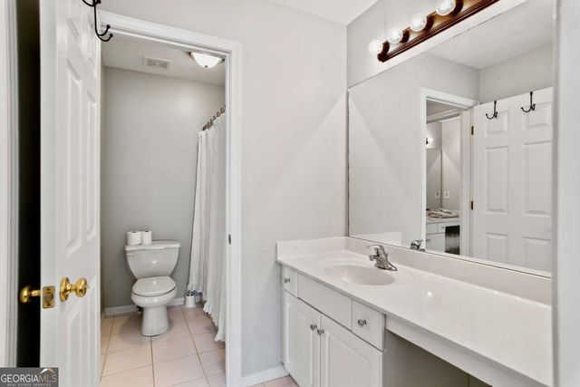 87 Country Club Court, Hiram, GA 30141