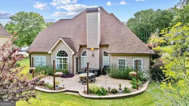 87 Country Club Court, Hiram, GA 30141