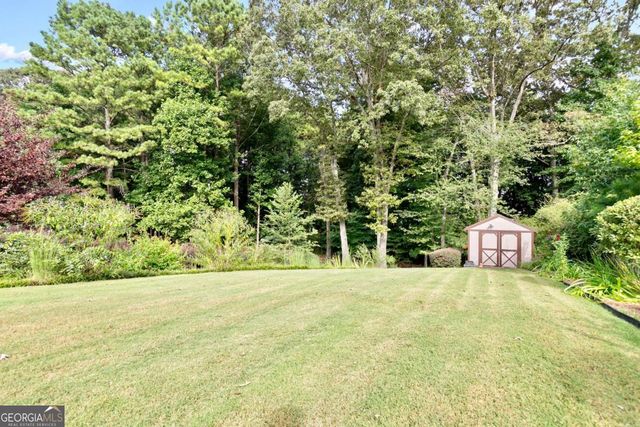 87 Country Club Court, Hiram, GA 30141