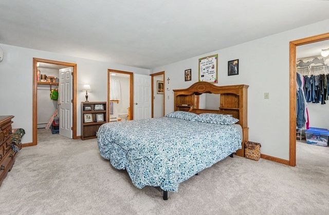 33 Colleen Drive, Salem, NH 03079