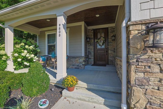 9808 Orchard Trail, Montgomery, OH 45242