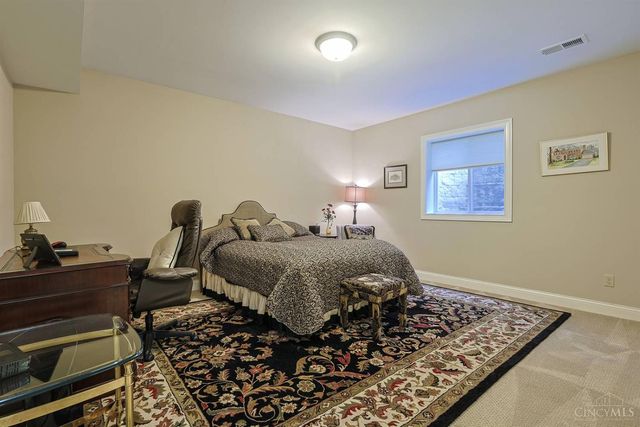 9808 Orchard Trail, Montgomery, OH 45242