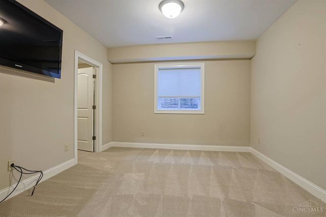 9808 Orchard Trail, Montgomery, OH 45242