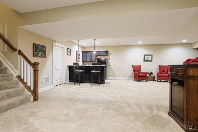 9808 Orchard Trail, Montgomery, OH 45242