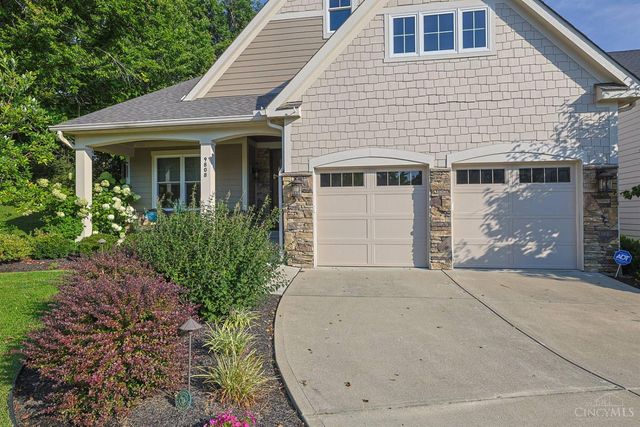 9808 Orchard Trail, Montgomery, OH 45242