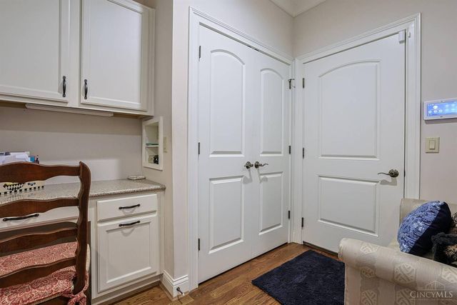 9808 Orchard Trail, Montgomery, OH 45242