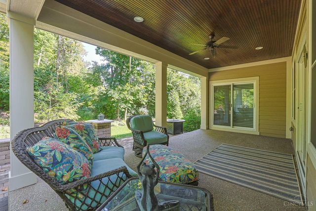 9808 Orchard Trail, Montgomery, OH 45242