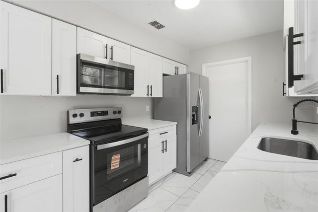 1102 BELLINI LANE, Ocoee, FL 34761