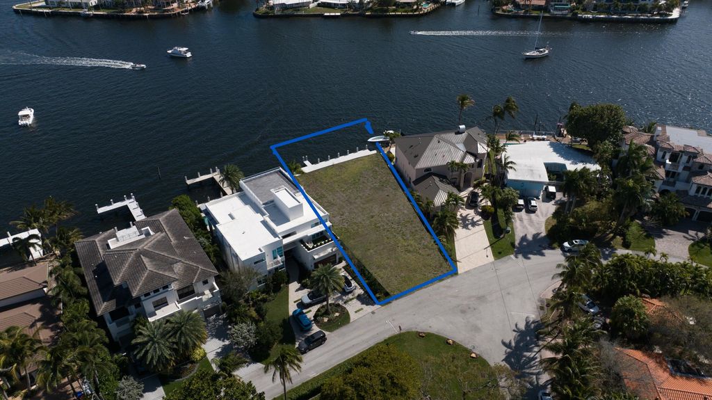 2520 SE 7th Drive, Pompano Beach, FL 33062