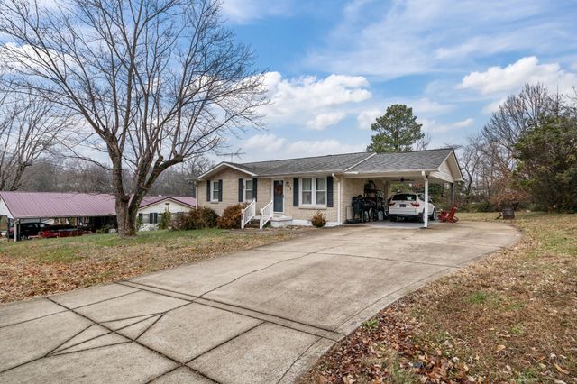 58 Florence St, Mc Ewen, TN 37101