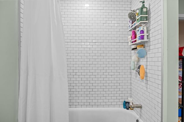 58 Florence St, Mc Ewen, TN 37101