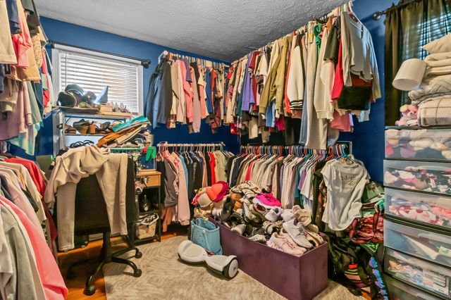 58 Florence St, Mc Ewen, TN 37101