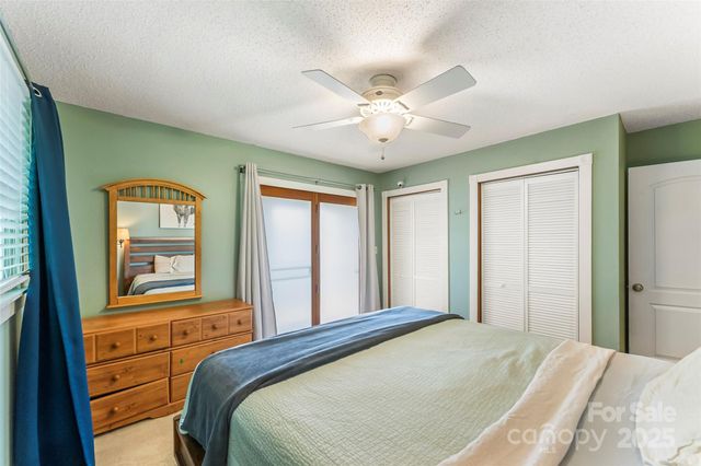 4 Northview Lane, Weaverville, NC 28787