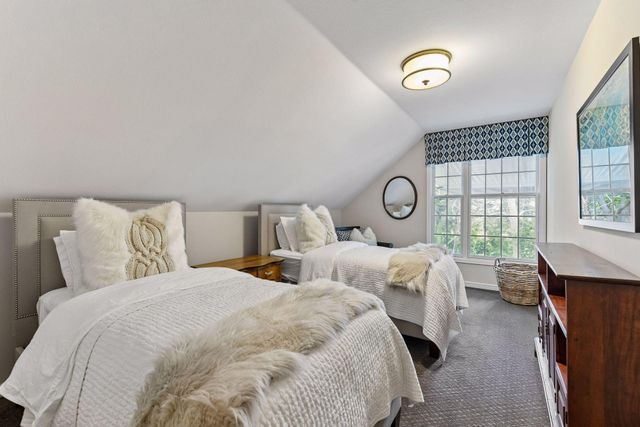 480 Highcroft Road, Wayzata, MN 55391
