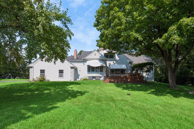 480 Highcroft Road, Wayzata, MN 55391