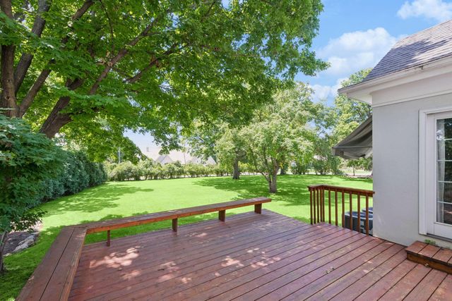 480 Highcroft Road, Wayzata, MN 55391