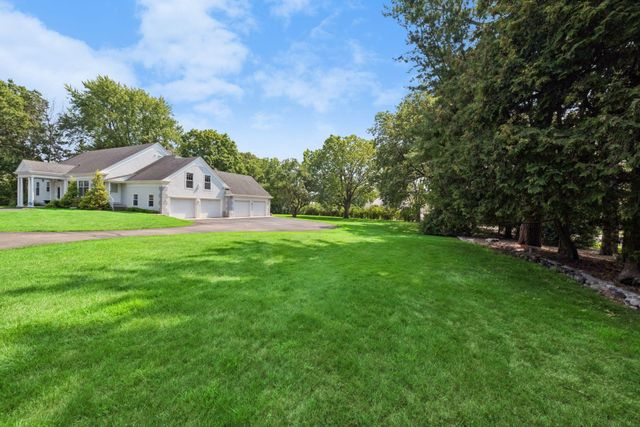 480 Highcroft Road, Wayzata, MN 55391