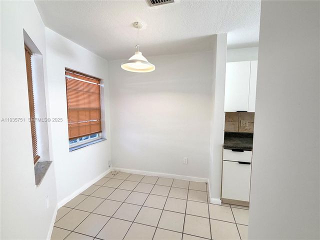 13922 SW 102nd Ln, Miami, FL 33186