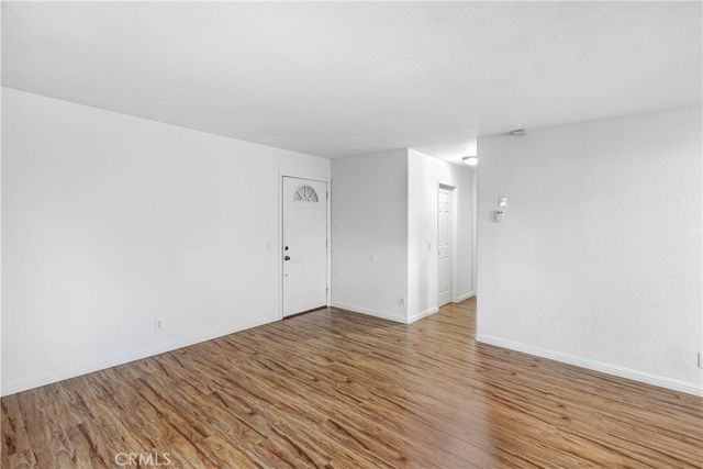 1637 E 5th Street 204, Long Beach, CA 90802