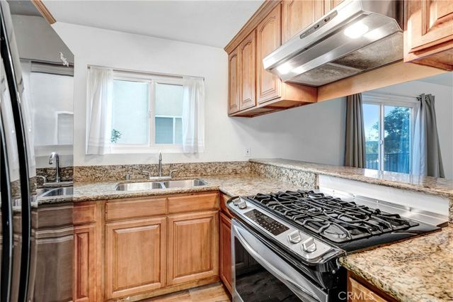 1637 E 5th Street 204, Long Beach, CA 90802