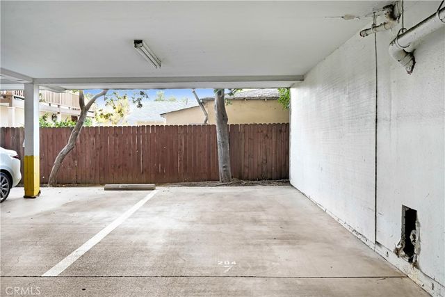 1637 E 5th Street 204, Long Beach, CA 90802