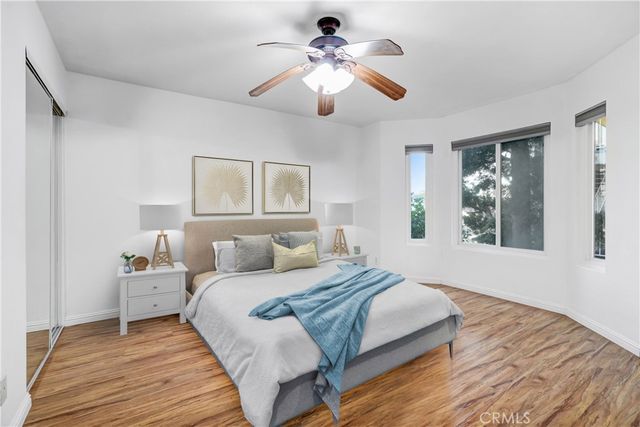 1637 E 5th Street 204, Long Beach, CA 90802