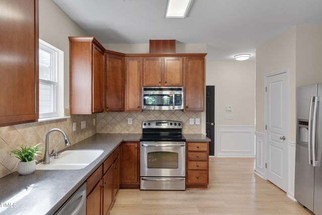 2103 Woodsdale Drive, Durham, NC 27703