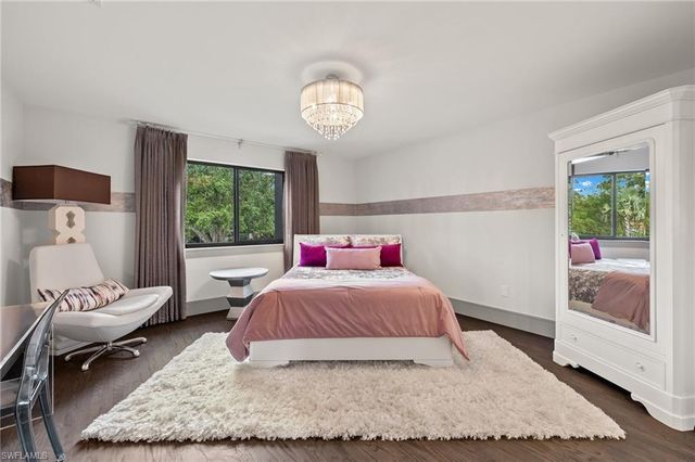 13792 Pine Villa LN, Fort Myers, FL 33912