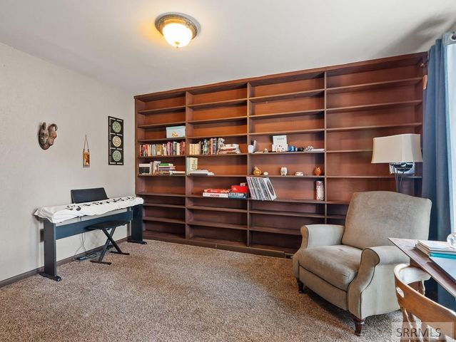 384 Skyline Drive, Pocatello, ID 83204