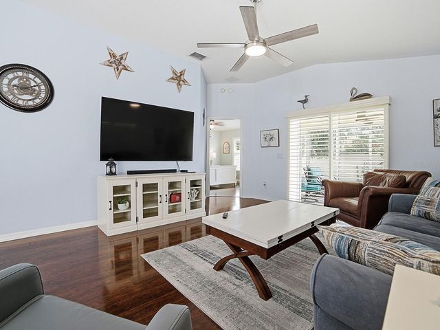 435 CARLISLE COURT, The Villages, FL 32162