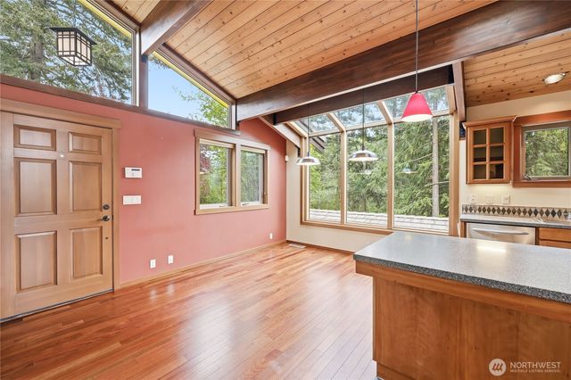 1993 Doe Run Road, Sequim, WA 98382