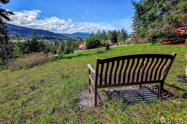 1993 Doe Run Road, Sequim, WA 98382