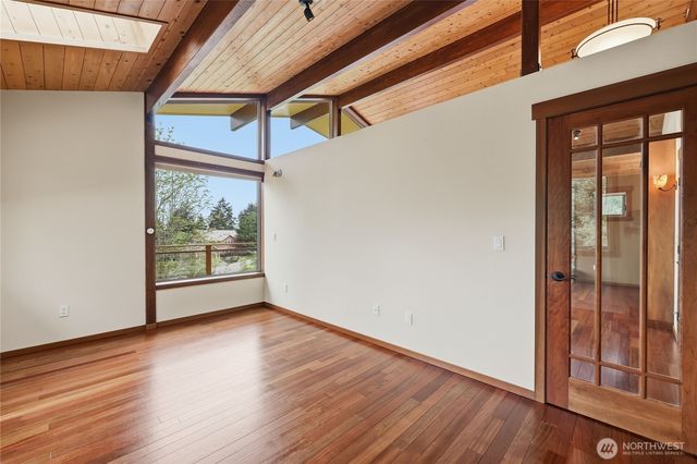 1993 Doe Run Road, Sequim, WA 98382